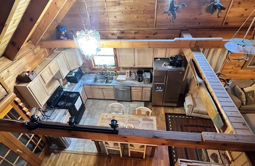 Moundville Cabine | Cozy Cabin 20 minutes from UofA!