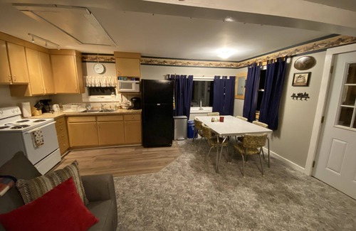 Redfield Cabine | Chalet confortable - North Osceola, NY, camping, détente, chasse, pêche, bois