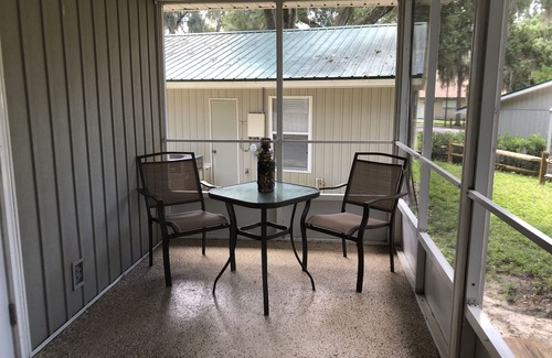 Salt Springs Cabine | Cozy Cabin by the Lake - Salt Springs Resort