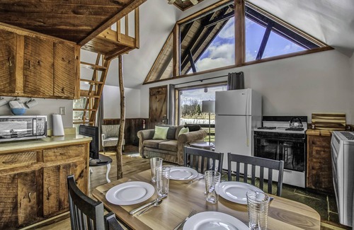 Akron Cabine | Cozy Cabin Getaway