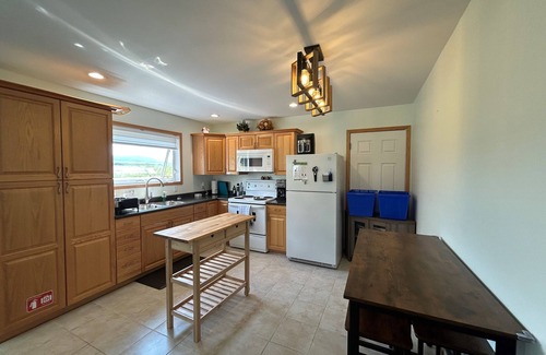 Medicine Hat Cabine | Cozy cabin in charming Cypress Hills with WiFi