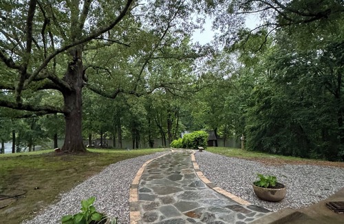 Sardis Cabine | Cozy cabin in lovely Sardis with WiFi, AC