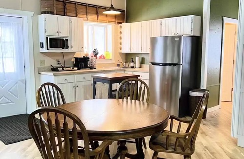 Little Valley Cabine | Cozy cabin in the Little Valley mountains. Only 10 minutes from Ellicottville!