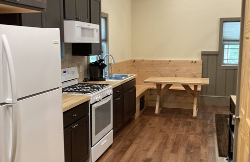 Wellsboro Cabine | Cozy New Cabin in the Woods