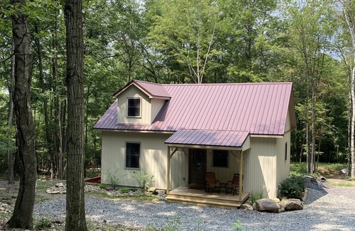 Wellsboro Cabine | Cozy New Cabin in the Woods