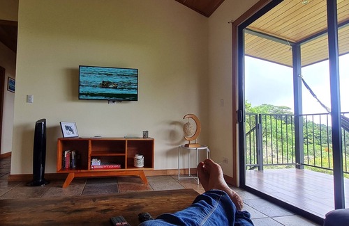 Monteverde Cabine | Cozy cabin located in Monteverde just 5 mins from the local attractions & town.