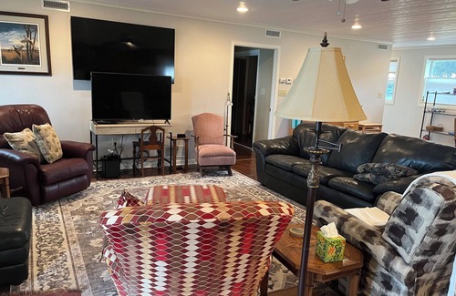 Le Center Cabine | Cozy cabin on Lake Jefferson in Cleveland, MN