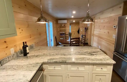 Meredith Cabine | Cozy cabin on Meredith