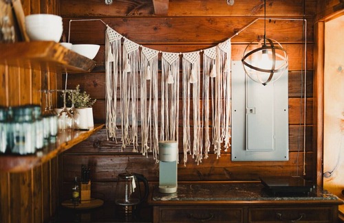 Lewis County Appartement | Cozy Cabin on Tilton River Near Mt Rainier