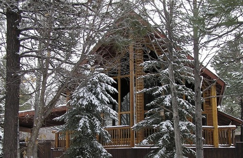 Pinetop Cabine | COZY CABIN PLCC TALL PINES PRIVACY GOLF HIKE BIKE ENJOY FRESH COOL MOUNTAIN AIR!