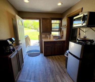 Moscow Maison | Cozy Cabin Rentals for a Family Getaway in Southeastern Iowa