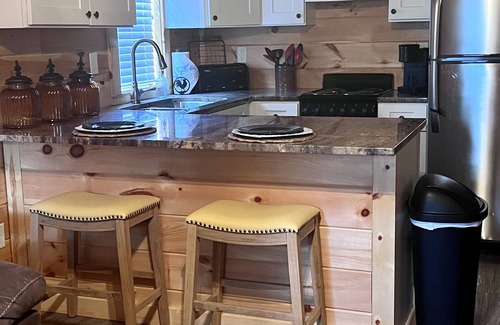 Jacksonville Cabine | Cozy Cabin