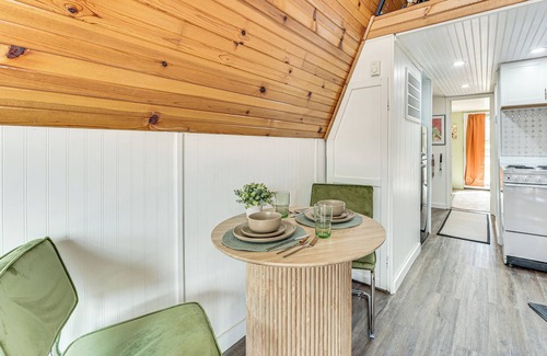 Lampe Cabine | Cozy Cabin w/Deck & Boat Launch Access in Lampe!
