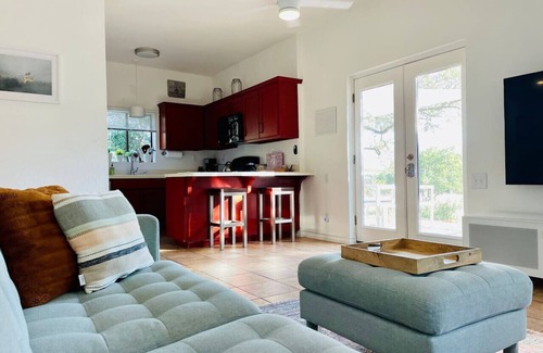 Dripping Springs Appartement | Cozy Cabin w Pvt Heated Pool Under Epic TX Stars