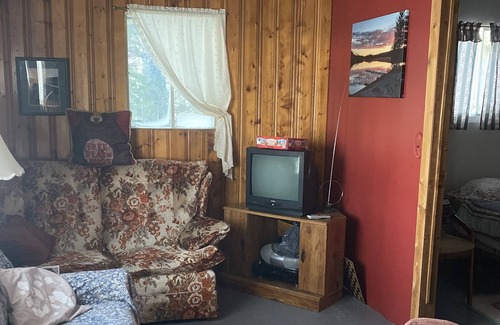 Timiskaming District Cabine | Cozy cabins on beautiful Long Point Lake