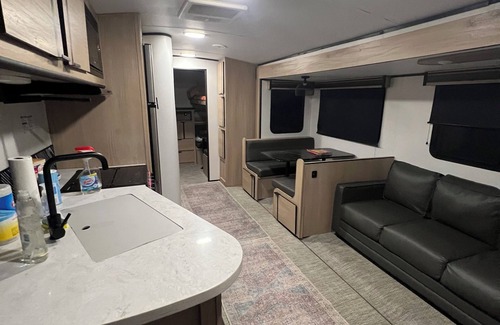 Llano Maison | Cozy Camper in the Hill Country. Just 10 minutes from Kingsland, LBj, & Llano