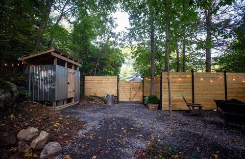 Elliottsburg Location De VR | Cozy campsite with creek access!
