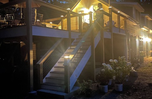 Center Ossipee Cottage | Maison de transport confortable sur le lac Ossipee. Accès à la plage privée. Renseignez-vous sur quai de bateau