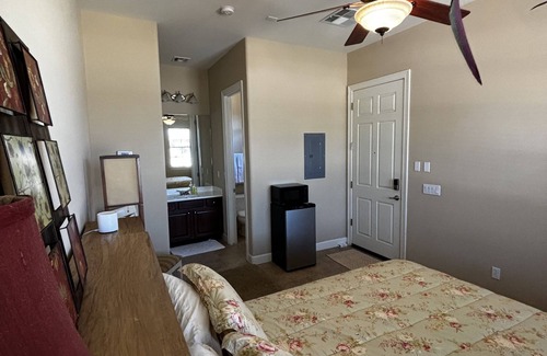Palm Valley Maison | Cozy casita perfect for the traveler wanting to experience sunny Phoenix!