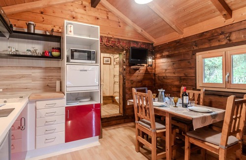 Les Prodains Appartement | Charmant Chalet 4 Pers. à 5 Min du Téléphérique d'Avoriaz avec Parking et Navette Gratuite
