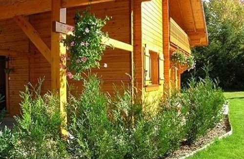 Saint-Nabord Cottage | Chalet chaleureux avec sauna, terrain, terrasse et babyfoot à Saint-Nabord