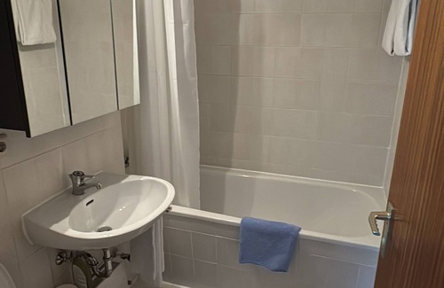 Milbertshofen Maison | Cozy city apartment in Munich Milbertshofen - close to subway & city center