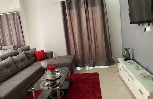 Ouakam Maison | Cozy City Center Condo
