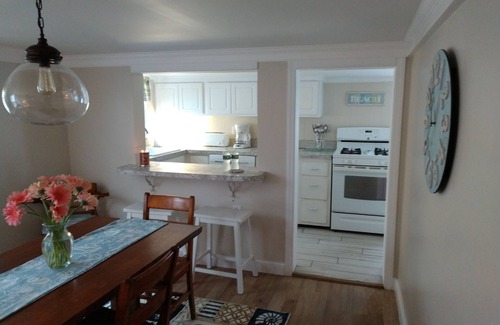 North End Appartement | Appartement de bloc de plage de trois chambres propre et confortable