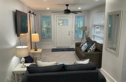 Sodus Point Maison | Cozy Coastal Retreat N Lake Ontario Sleeps 8