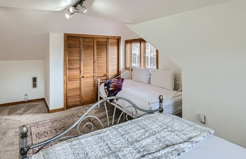 Silverthorne Cabine | Cozy Colorado Log Cabin