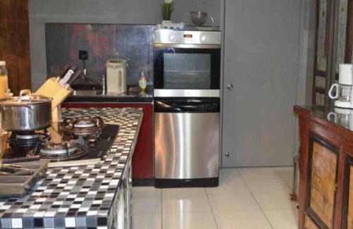 Damansara Perdana Maison | Confortable et confortable Amisha Maisons de Vacances 3 Chambres Appartement