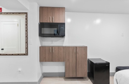 Wynnefield Appartement | Cozy Comfortable and Quiet Queen Suite