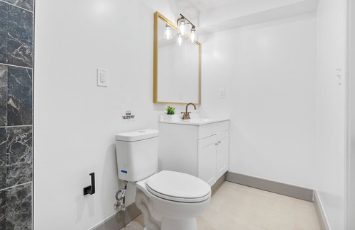 Wynnefield Appartement | Cozy Comfortable and Quiet Queen Suite