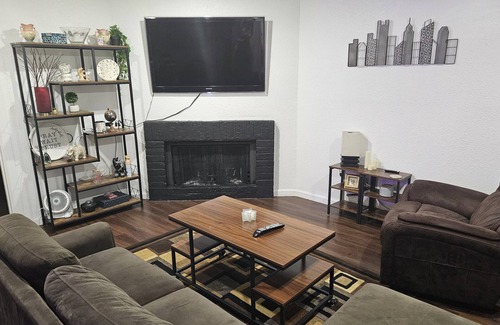 Northeast Dallas Copropriété | Cozy Condo in Big D/near White Rock Lake