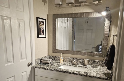 Northeast Dallas Copropriété | Cozy Condo in Big D/near White Rock Lake