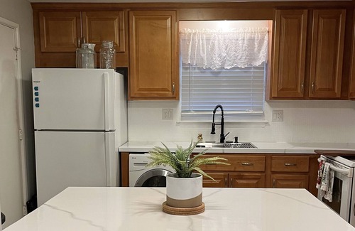 Rocky Hill Copropriété | Cozy condo in heart of CT