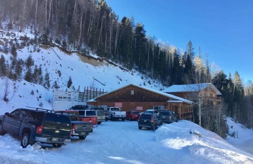 Taos Ski Valley Copropriété | Cozy Condo in the Pines
