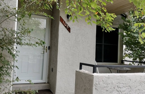 Lakewood Copropriété | Cozy condo next to Sloan's Lake❤ Red Rocks, Edgewater Market! ️