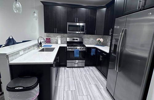 Elizabeth Copropriété | Cozy Condo @ The Grand