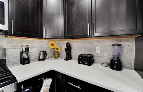 Elizabeth Copropriété | Cozy Condo @ The Grand
