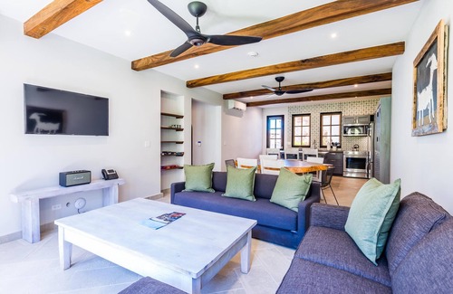 Las Catalinas Copropriété | Cozy condo with private terrace and pool, Steps to the Beach at Las Catalinas