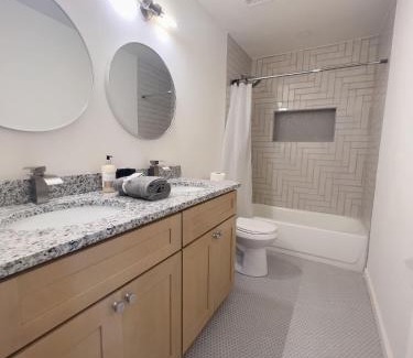 Belvedere Park Maison | Cozy Contemporary Bungalow