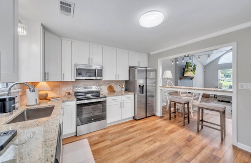 Warner Robins Maison | Cozy & Convenient 2BR/2BA Townhome