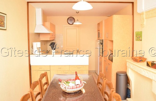 La Tour-Saint-Gelin Cottage | Gîte Tout Inclus avec Jardin, Proche Richelieu, Idéal Familles, Animaux Acceptés