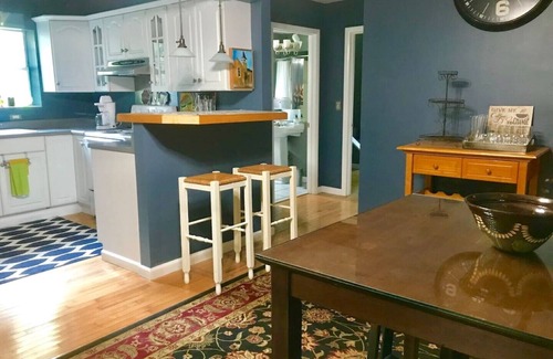 Fayetteville Maison | Cozy Cottage 2 minutes from New River Gorge National Park & Preserve