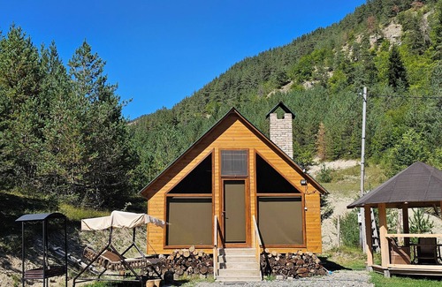 Didi Ateni Cabine | cozy cottage FeelFree continental in the forest