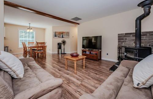 Miller Lake Maison | Cozy Cottage In Miller Lake