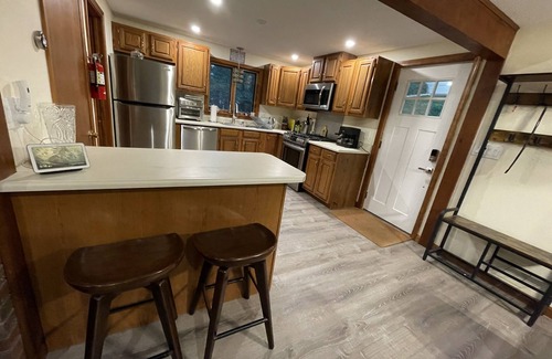 Chocorua Ski and Beach Maison | Cozy cottage lakes and mountains minutes away