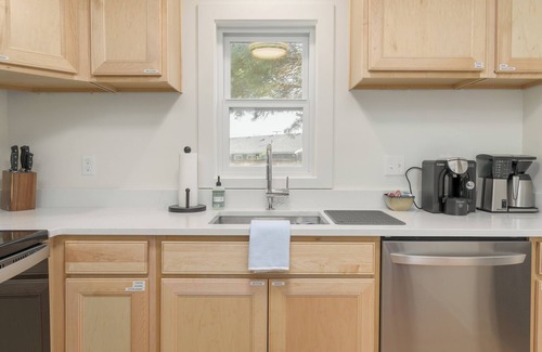 Southeast Eugene Maison | Cozy Cottage Near it All