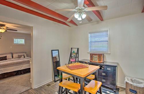 Avinger Maison | Cozy Cottage on Lake O The Pines with Lake Views!